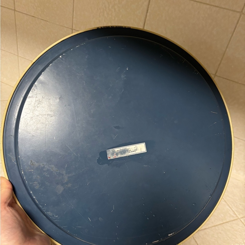 Blue  Round Tray with pattern - Picture 4 of 7